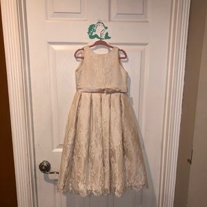 Little Girl Weeding/First Communion Dress